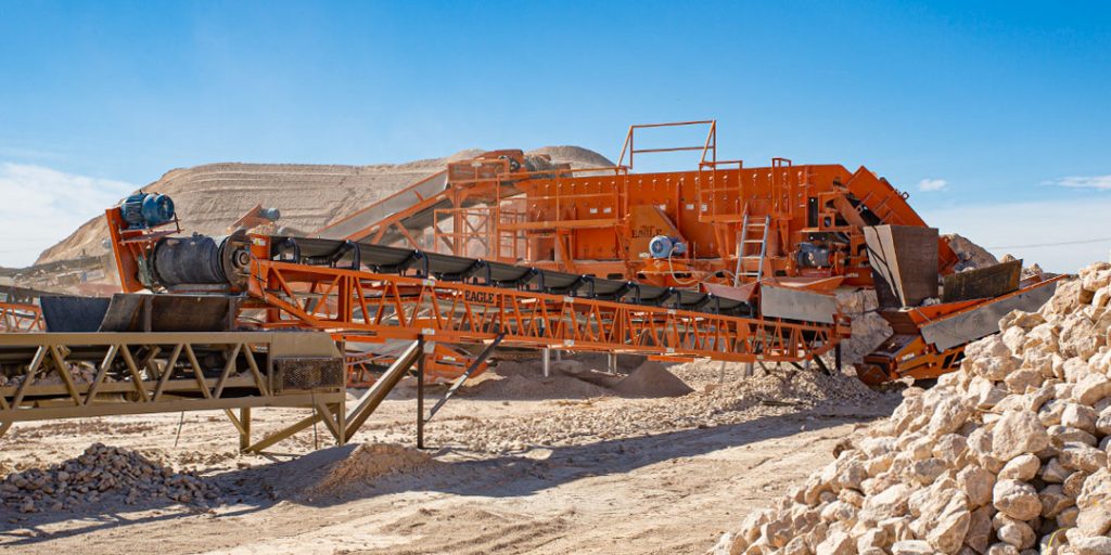 Minimizing fall risks while Crushing